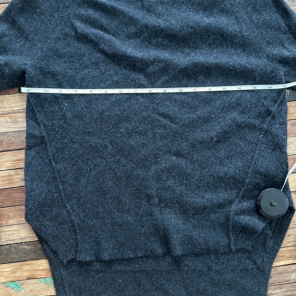 J BRAND 100% Cashmere Sweater Sz S - Picture 10 of 10